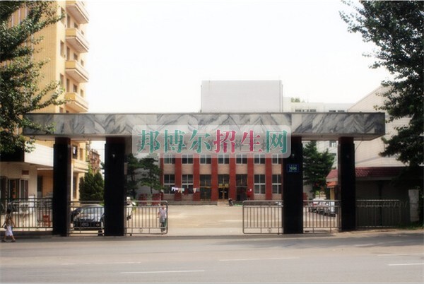 長(zhǎng)春金融高等?？茖W(xué)校招生辦聯(lián)系電話