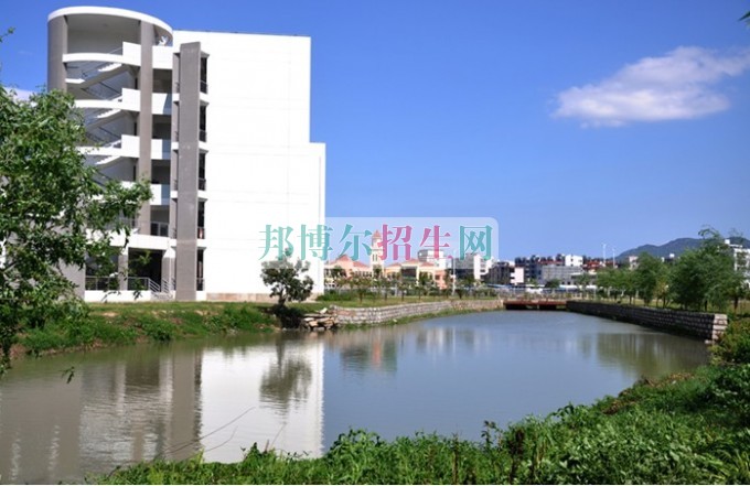 福建對外經(jīng)濟貿(mào)易職業(yè)技術學院是幾專