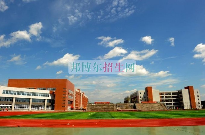 好一點(diǎn)的鐵路專(zhuān)業(yè)學(xué)校