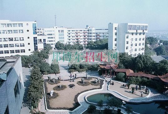 湖南軟件職業(yè)學(xué)院是幾專(zhuān)