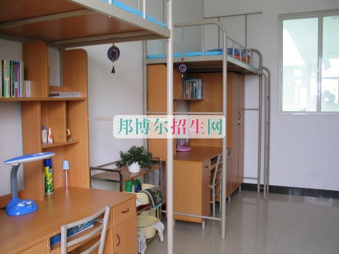 上中?？梢钥即髮W嗎