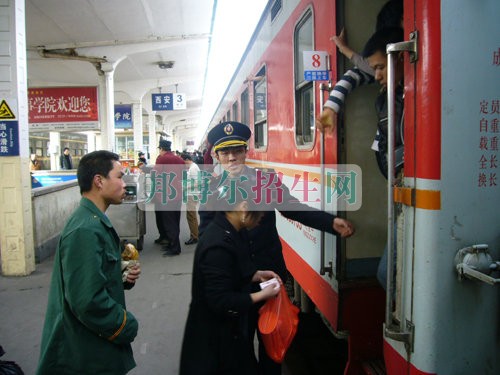 較好的鐵道運(yùn)輸學(xué)校