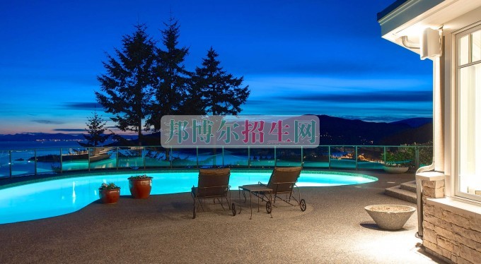 建筑設(shè)計技術(shù)讀幾年