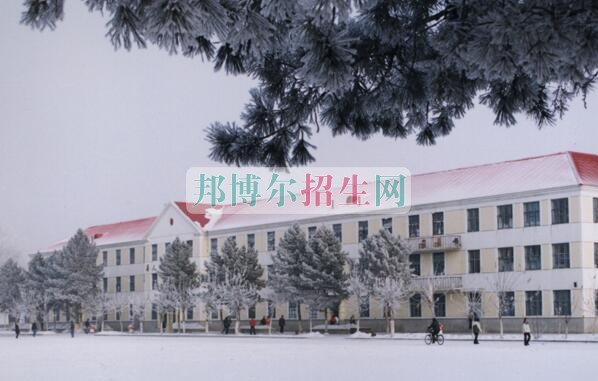 鐵道運輸好的大專學校