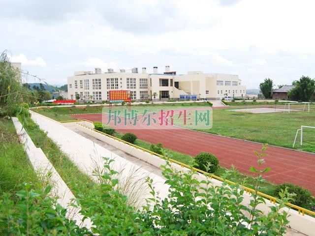 初中畢業(yè)可以上動漫設(shè)計與制作嗎