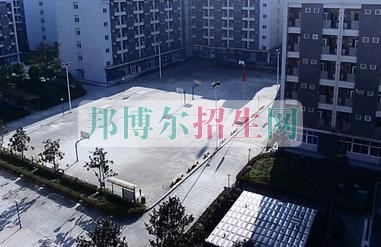 成都哪個學(xué)校有計算機網(wǎng)絡(luò)技術(shù)