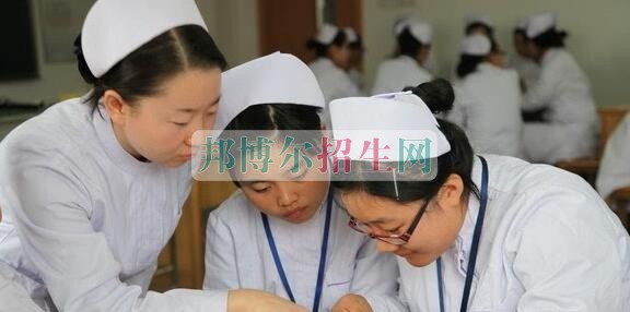 成都有哪些有眼視光技術(shù)的大專(zhuān)院校