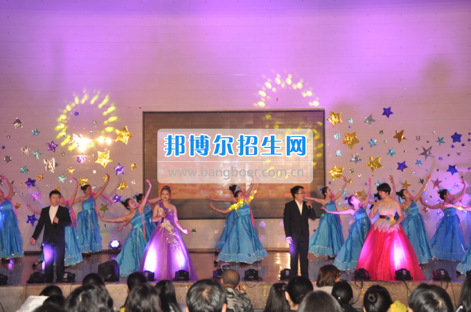 川南幼兒師范高等?？茖W(xué)校藝術(shù)系2014屆匯報(bào)演出