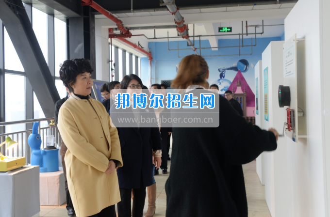 市委常委、宣傳部長潘梅到川南幼兒師范高等專科學校調(diào)研思想政治工作