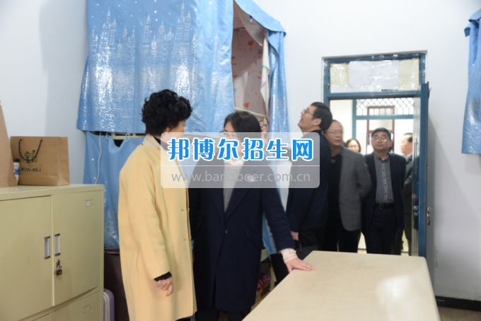 市委常委、宣傳部長潘梅到川南幼兒師范高等專科學校調(diào)研思想政治工作