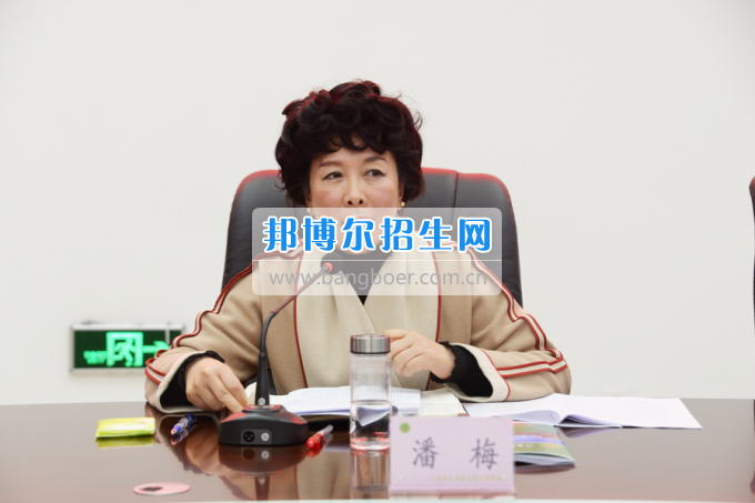 市委常委、宣傳部長潘梅到川南幼兒師范高等專科學校調(diào)研思想政治工作