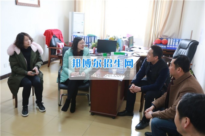 田承春校長一行蒞臨川北幼兒師范高等專科學(xué)校參觀考察