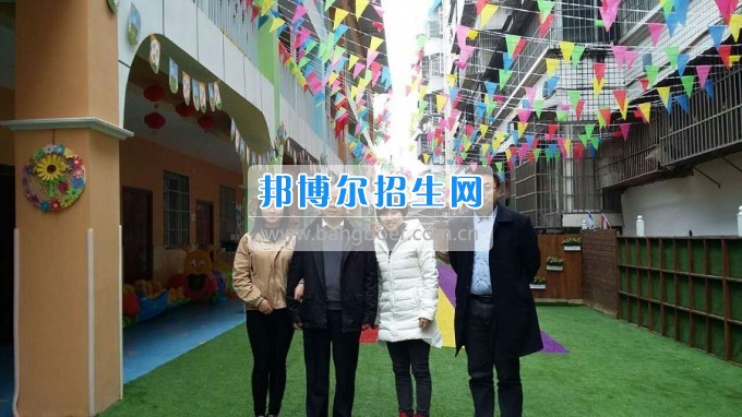 南充師范學校蔡禮儒校長赴高坪、嘉陵參加實習就業(yè)基地掛牌并看望實習生