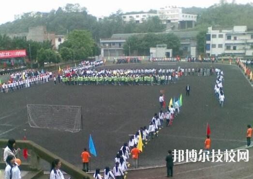 重慶第一財(cái)貿(mào)學(xué)校2020年報(bào)名條件、招生要求、招生對(duì)象