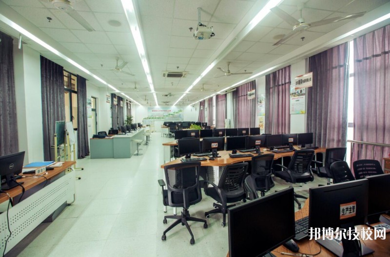 溫州市財(cái)稅會計(jì)學(xué)校2020年宿舍條件