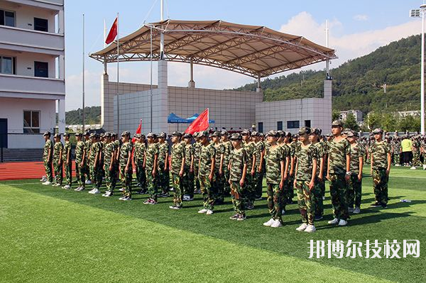 石泉縣職業(yè)教育中心2020年有哪些專(zhuān)業(yè)