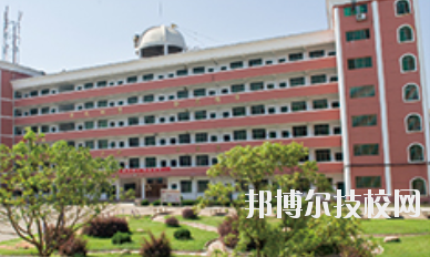 江西新能源技工學(xué)校2020年報(bào)名條件、招生要求、招生對(duì)象