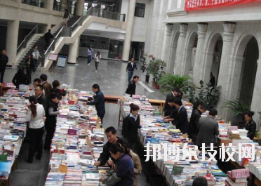 甘肅省郵電學(xué)校2020年報(bào)名條件、招生要求、招生對(duì)象
