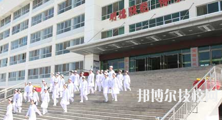 甘肅省酒泉衛(wèi)生學(xué)校2020年學(xué)費(fèi)、收費(fèi)多少