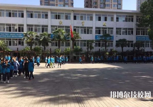 西安市機(jī)電職業(yè)技術(shù)學(xué)校2020年報(bào)名條件、招生要求、招生對(duì)象 