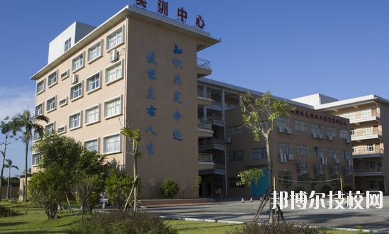 南寧海豐職業(yè)技術學校2020年招生簡章