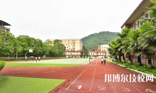 重慶微電子工業(yè)學(xué)校2020年報名條件、招生要求、招生對象