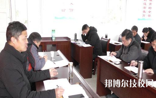 臨安市中等職業(yè)技術(shù)學(xué)校2020年報名條件、招生要求、招生對象