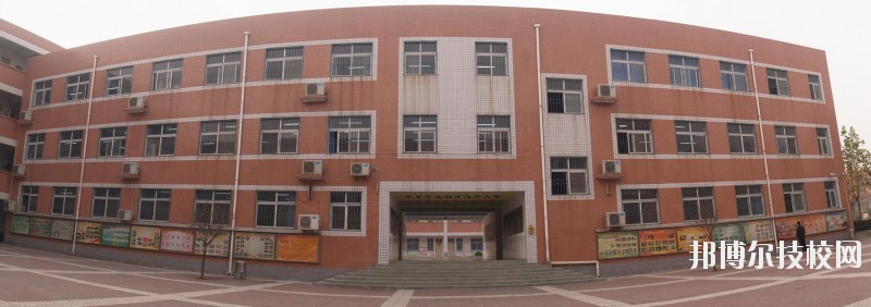 武漢江南技術(shù)學(xué)校2020年報名條件、招生要求、招生對象
