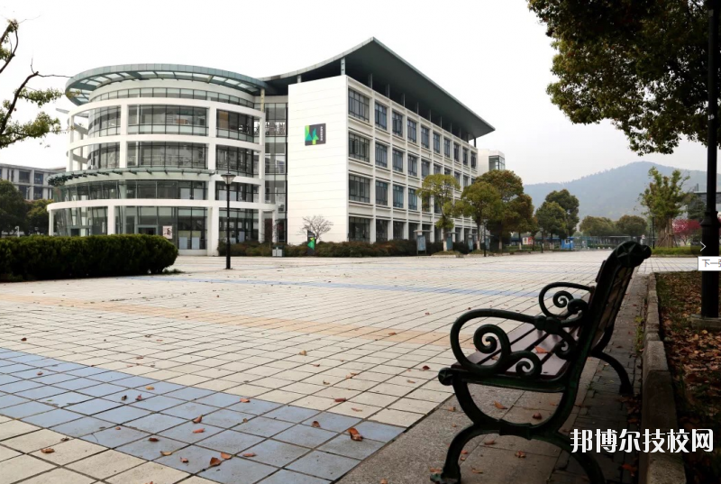 蘇州建設(shè)交通高等職業(yè)技術(shù)學(xué)校2020年有哪些專(zhuān)業(yè)
