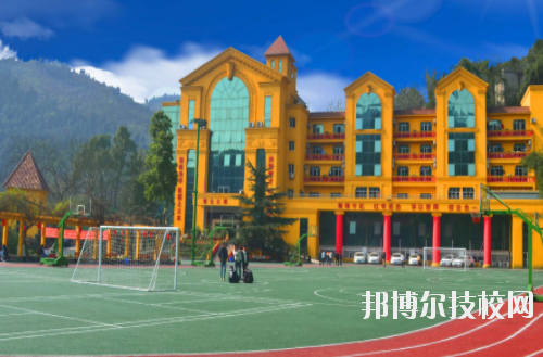 重慶渝州車輛工程技術(shù)學(xué)校2020報(bào)名條件、招生要求、招生對象