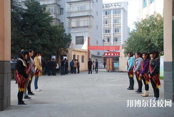 江西電子工業(yè)中等專業(yè)學校2020年報名條件、招生要求、招生對象