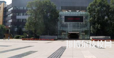 武威西牛職業(yè)技術(shù)學(xué)校2020年報(bào)名條件、招生要求、招生對(duì)象