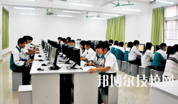 景泰縣京華職業(yè)中學(xué)2020年學(xué)費(fèi)、收費(fèi)多少