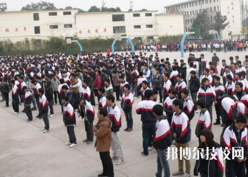 江山職業(yè)教育中心2020年招生辦聯系電話
