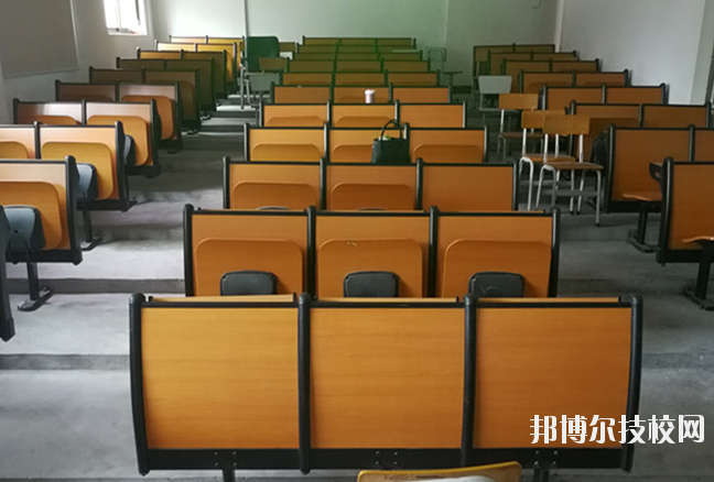 梅州梅鐵職業(yè)技術(shù)學校2020年報名條件、招生要求、招生對象