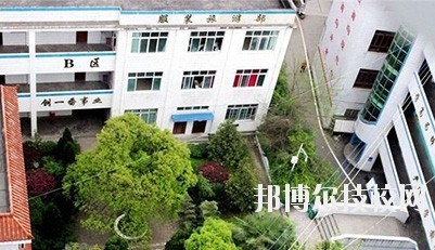 貴州鳳岡縣中等職業(yè)學校2020年報名條件、招生要求、招生對象