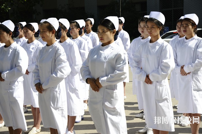灤縣衛(wèi)生職業(yè)學校2020年報名條件、招生要求、招生對象