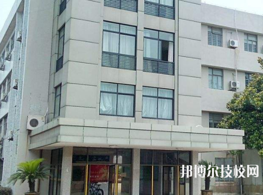 寧海高級(jí)職業(yè)技術(shù)中心學(xué)校怎么樣、好不好