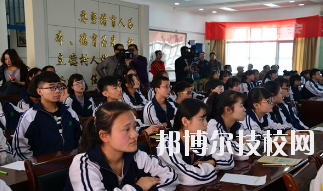 蘭州旅游職業(yè)學(xué)校2020年報名條件、招生要求、招生對象