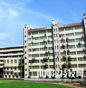 重慶航運旅游學校2020年報名條件、招生要求、招生對象