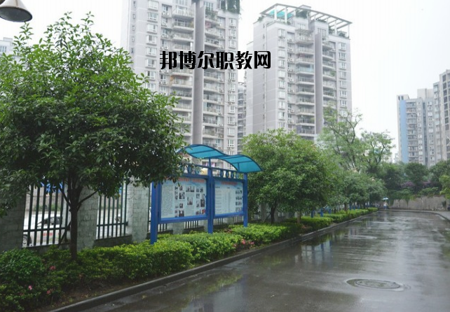 重慶五里店職業(yè)中學2020年報名條件、招生要求、招生對象
