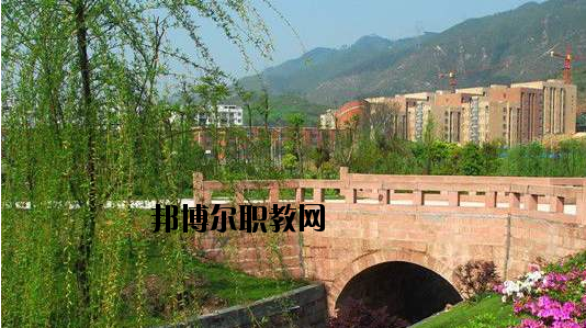 重慶機電工業(yè)學校學校怎么樣、好不好