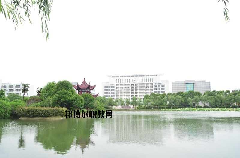 仙桃理工中等專(zhuān)業(yè)學(xué)校怎么樣、好不好