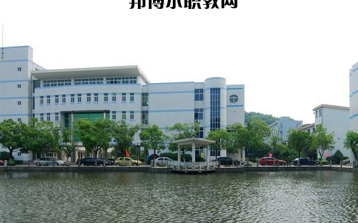 杭州輕工技師學(xué)院2020年報(bào)名條件，招生對(duì)象，招生要求
