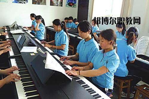 冊(cè)亨中等職業(yè)學(xué)校怎么樣、好不好