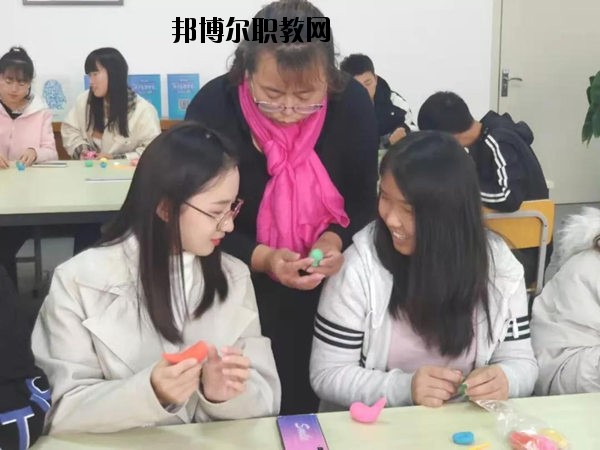 張家口職業(yè)技術(shù)學(xué)院2020年學(xué)費(fèi)、收費(fèi)多少