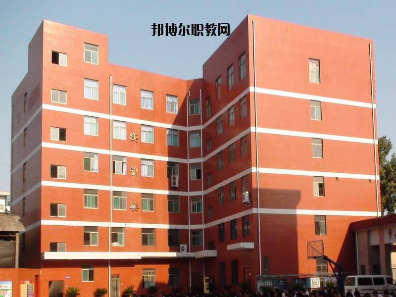 寶雞金臺(tái)職業(yè)教育中心2020年有哪些專(zhuān)業(yè) 