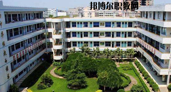 龍港第二職業(yè)學(xué)校怎么樣，好不好
