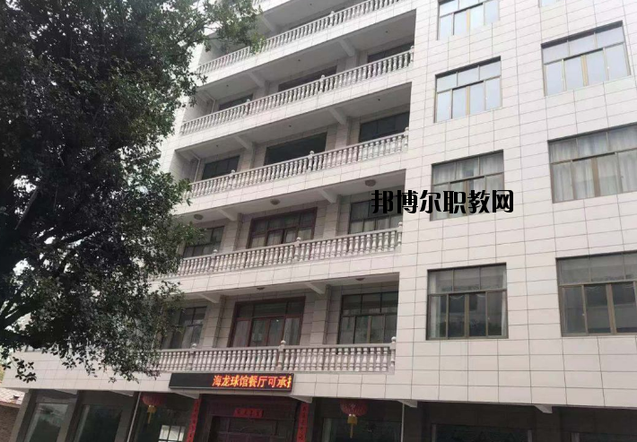  廣豐區(qū)信息技術(shù)學(xué)校2020年報(bào)名條件、招生要求、招生對(duì)象
