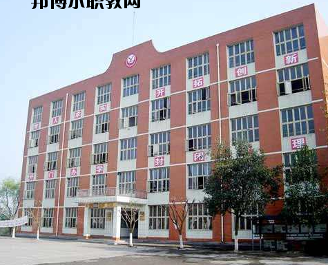 龍港第二職業(yè)學(xué)校2020年報(bào)名條件、招生要求、招生對(duì)象